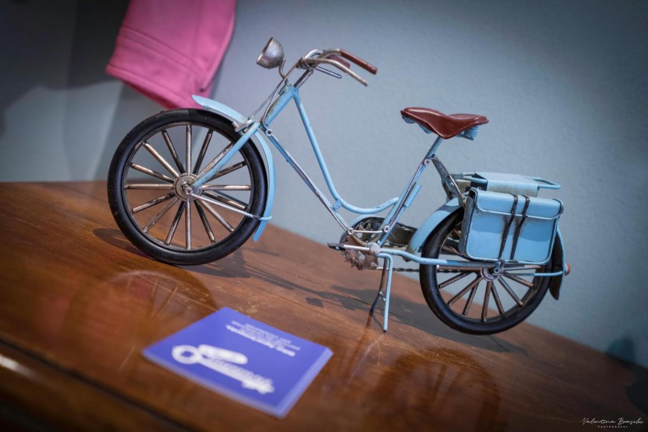 Draisina Bike Apartments Due Oleggio Castello Eksteriør bilde
